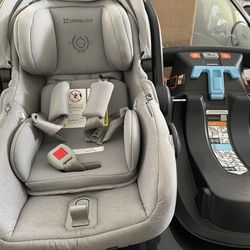 Uppa Baby Mesa Car Seat