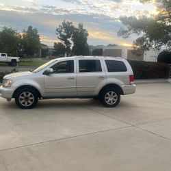 2008 Chrysler Aspen