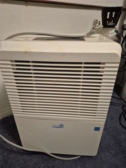 Dehumidifier 