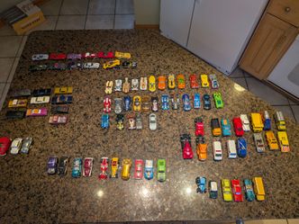 Super BIG BUNDLE OF 86 DIE-CAST CAR COLLECTION