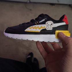 Boy Puma Shoes Size 11u Brand New 