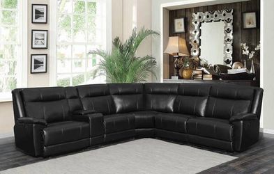 6 Piece Motion Sectional in Black $1399! SALE! Best Prices!
