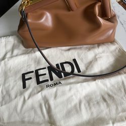 Fendi handbag/ crossbody