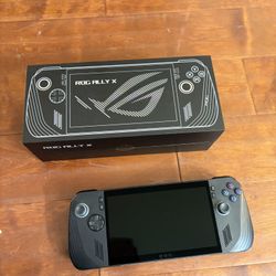 ROG Ally X (2024) RC72LA - AMD RYZEN Z1 EX - 24GB RAM - 2 TB