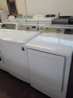 Samsung top load washer and dryer set working perfectly with 4 months warranty