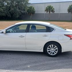2015 Nissan Altima 