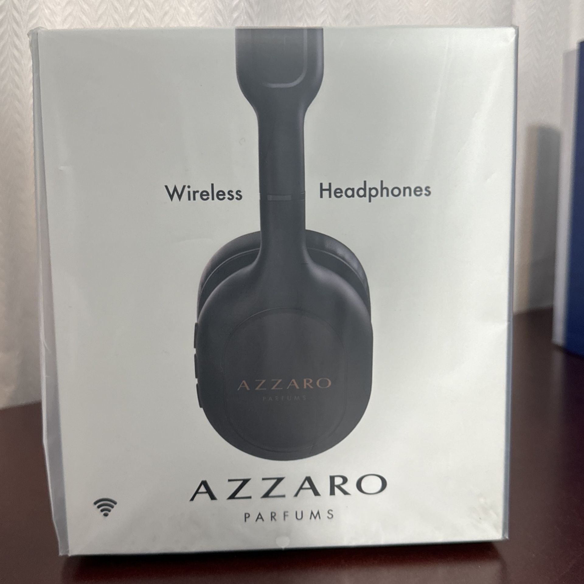 Azzaro Parfums Wireless Headphones