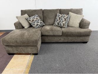 Furniture store closing in 9 days