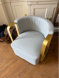 2 Stylish chairs
