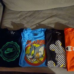 Lot Of 6 New Or Like New Condition, Mens XL Graphic T Shirts 