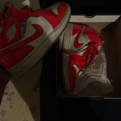 Air Jordan 1’s Barcelonas Size 5 Goat Verified