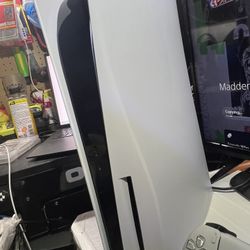 Sony PlayStation 5 Disc Edition 825GB Home Console - White