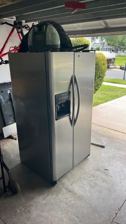 Frigidaire refrigerator