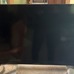 Insignia 30 Inch Tv