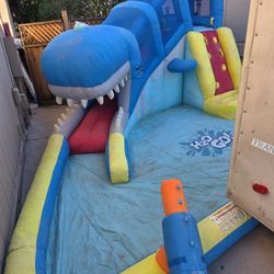 MEGA H2O GO WHALES AND WAVES WATER PARK SLIDE 