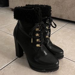 Shoe dazzle boots