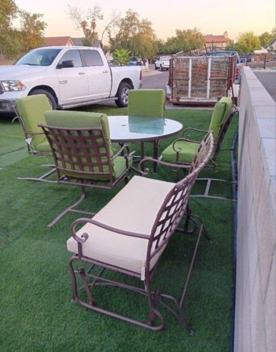 O W Lee Classic Patio Furniture