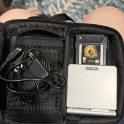 Game boy Advance SP