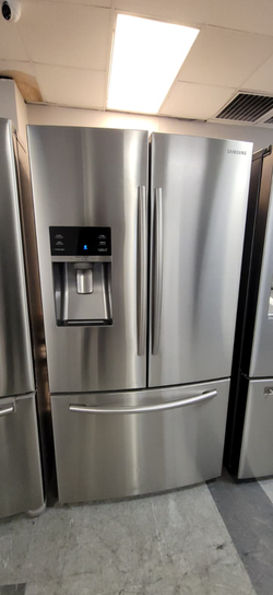Samsung French Door Fridge – Stainless, Ice & Water Dispenser
