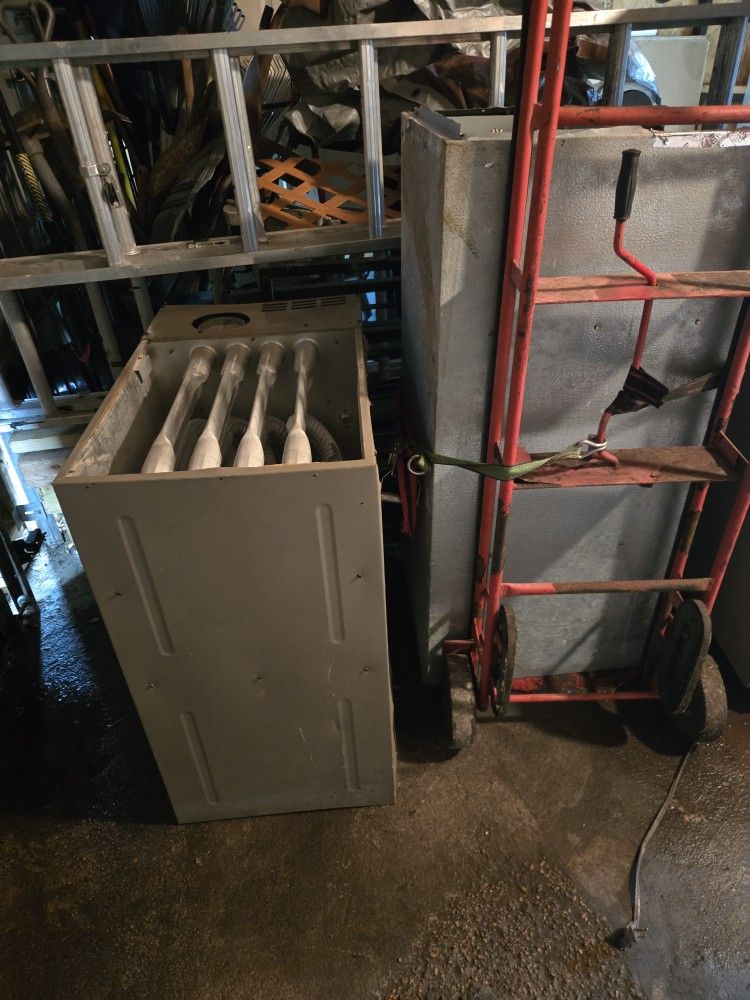 Gas Furnace Wth Duck