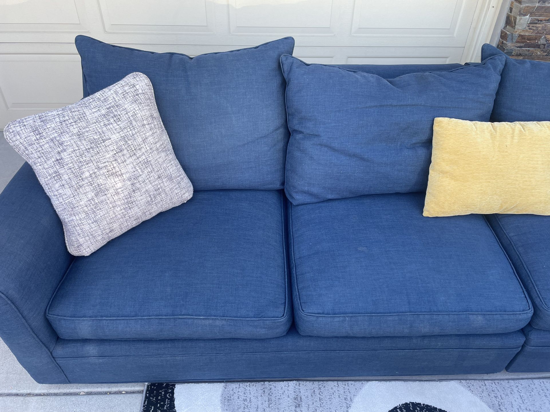 Large 12ft Beautiful Blue Sectional Couch Sofa Delivery Available