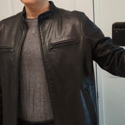 Tommy Hilfiger Genuine  LEATHER  Men Jacket,  XL Fitted , Black Color