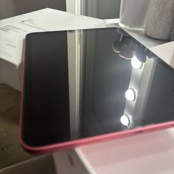 Pink Apple iPad A16 – 256GB (11-inch)