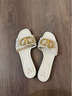 Valentino Flats