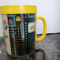 Pac Man 1980 3D Lenticular Coffee Cup Mug Thermo Serve Bally Midway Yellow