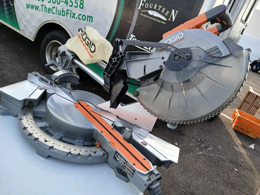 Ridgid Sliding Miter Saw 12"
