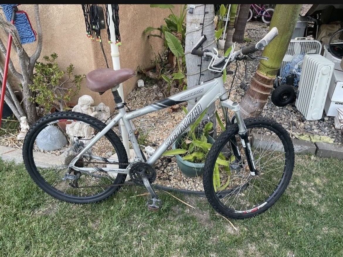Specialized mountain bike hard rock  