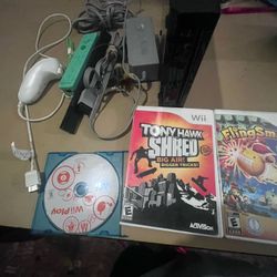 Nintendo Wii W Control And Games 