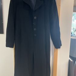 Beautiful 100% Cashmere Black Coat