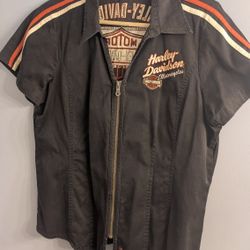 Harley-Davidson ladies medium shirt
