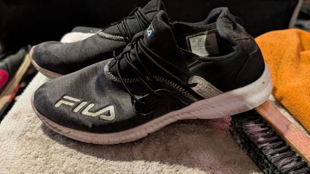 Fila Running Shoes Boys Four And A Half