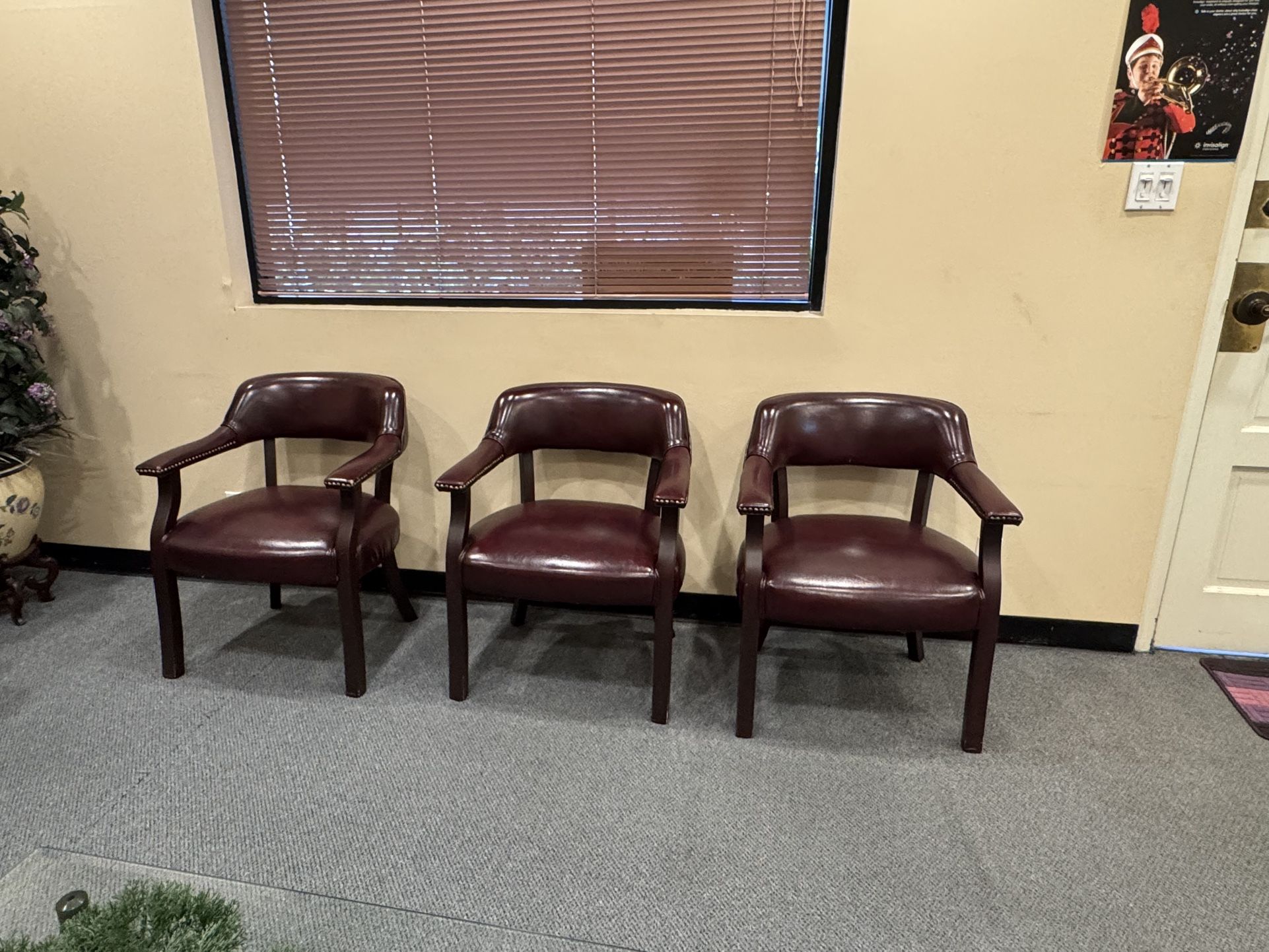 Office Waiting Room Furniture. 6 Chairs, Coffee Table, TV