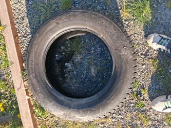 Brand new all weather 17in tires