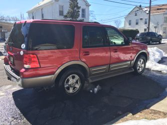 2004 Ford expedition Eddie Bauer!