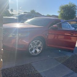 2010 Ford Taurus