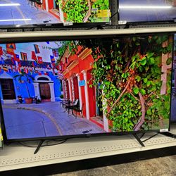 55 Inch TV HISENSE + REMOTE