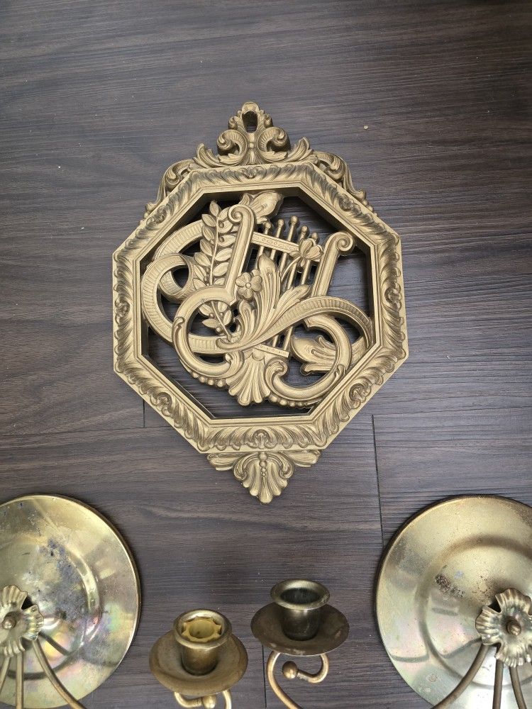 Vintage 1ft Hollywood Regency Syroco Wall Plaque