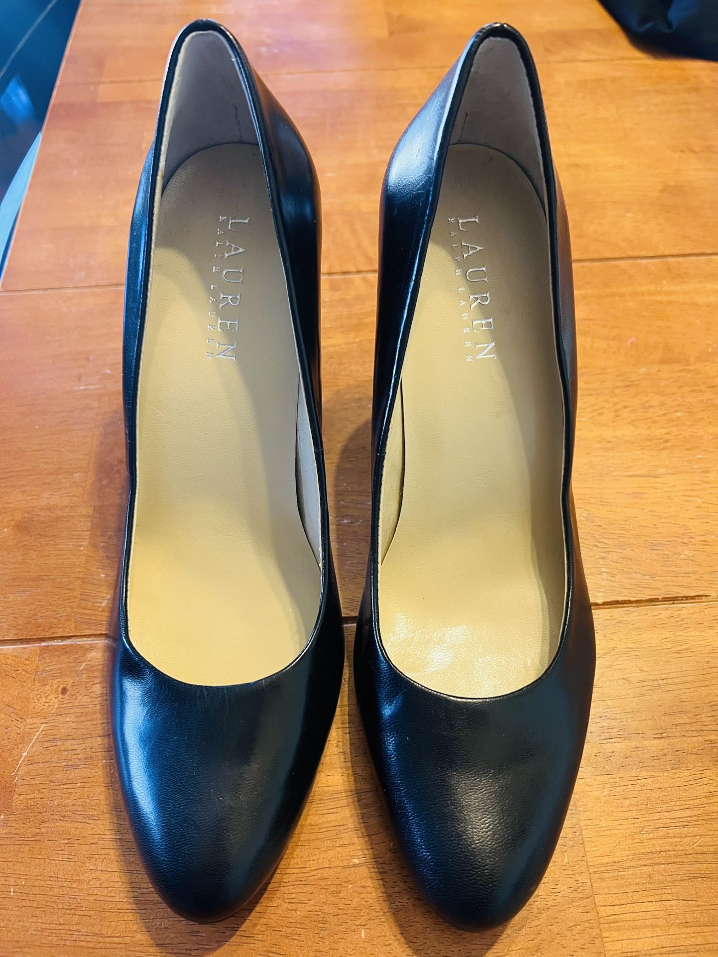 Ralph Lauren Black Heels 7B