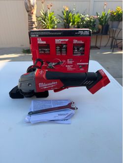 Milwaukee M18 fuel 5 inch grinder tool only