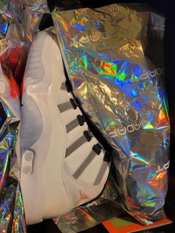 Jordan 11 "Adapt"