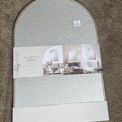 Mirror 