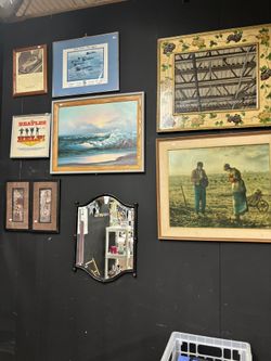 Wall Art and Mirrors $10 - $50 each Bundle for Savings Cash or E-pay RI Daily Deals Message for appt. https://offerup.com/redirect/?o=aHR0cHM6Ly93d3cu