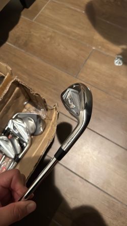 Taylormade irons- Mizuno irons