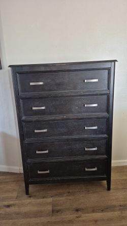 Black Wood 5-Drawer Tall Dresser