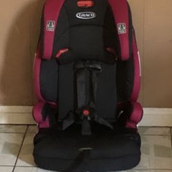 LIKE NEW GRACO TRANZITIONS ALL IN ONE CONVERTIBLE CAR SEAT 3 In 1