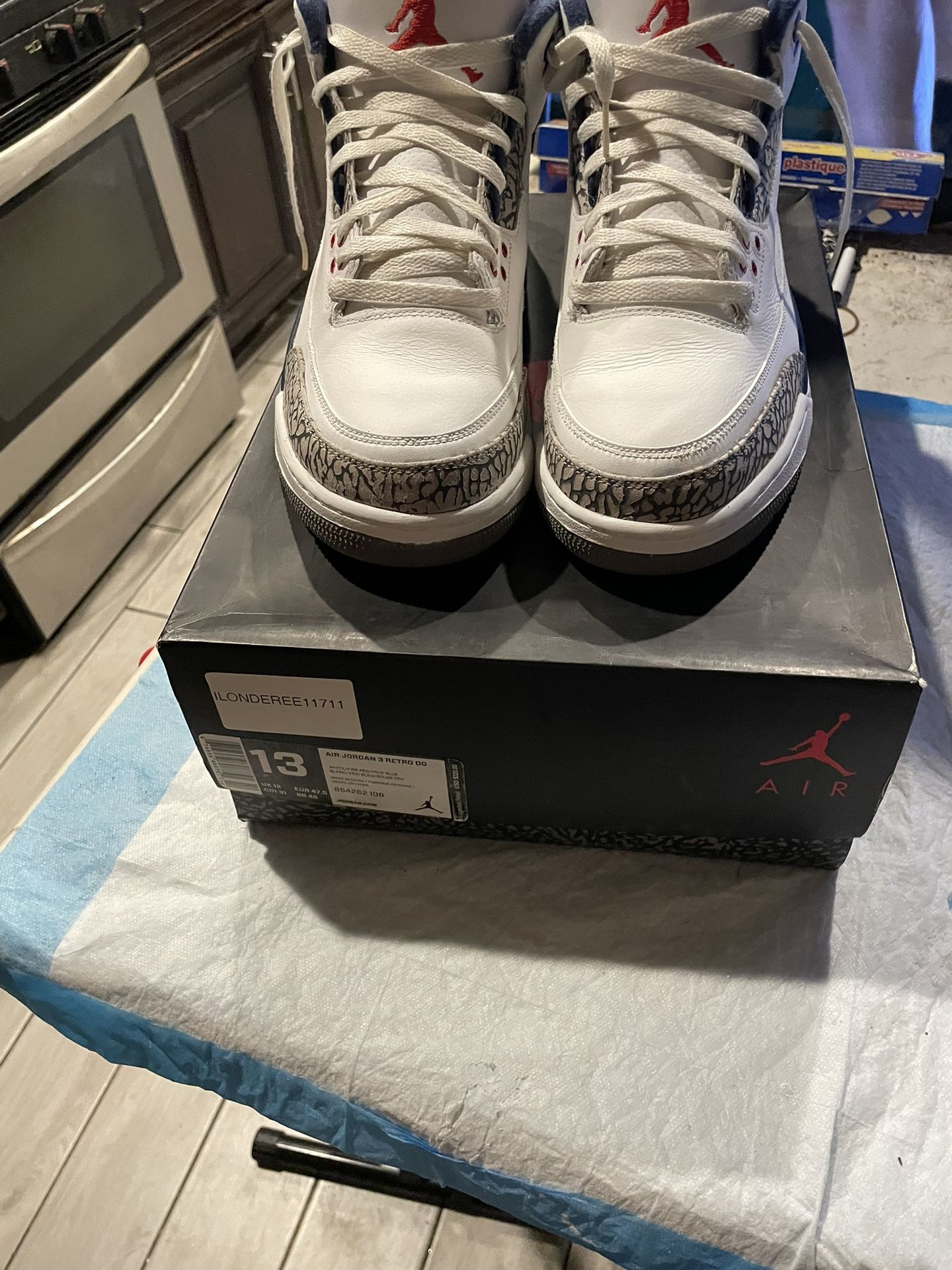 True blue Jordan 3’s